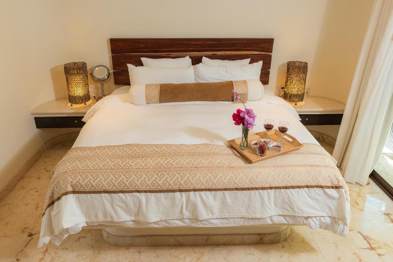 El Taj Oceanfront And Beachside Condo Hotel Playa del Carmen Dış mekan fotoğraf